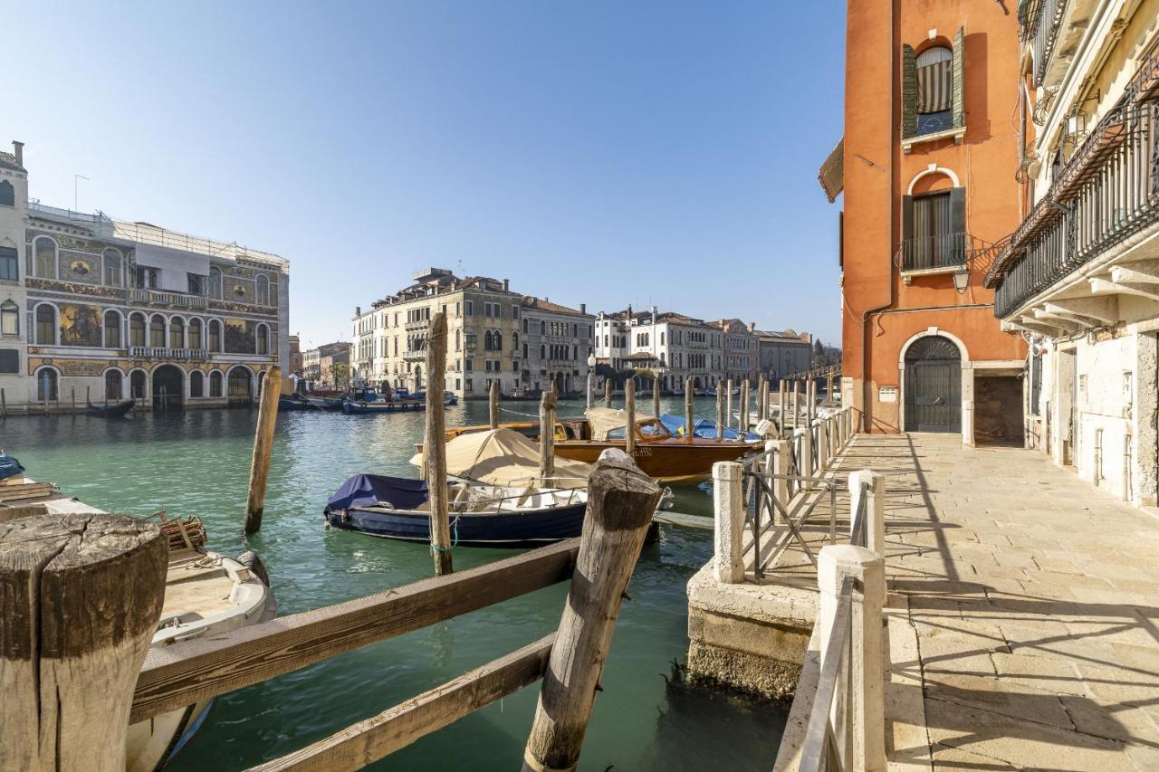 Ca Maurice - San Marco Canal View ヴェネツィア エクステリア 写真